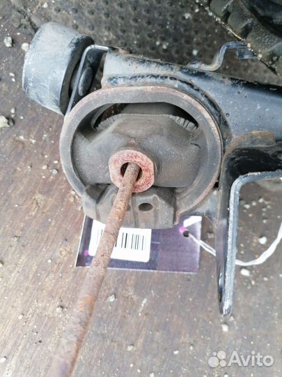 Подушка двс Toyota Ipsum ACM21W передний левый