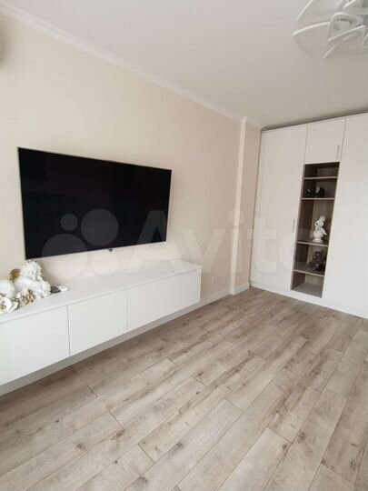 2-к. квартира, 53 м², 2/9 эт.