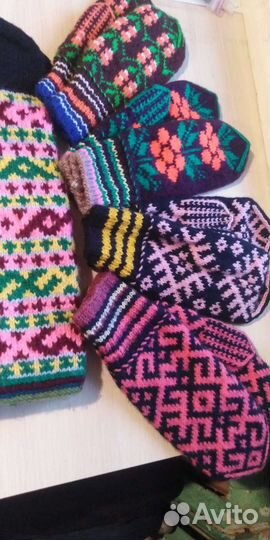 Вязаные шарфы шапки варежки гетры жен