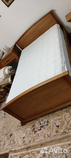 Кровать двухспальная с матрасом бу 140 200