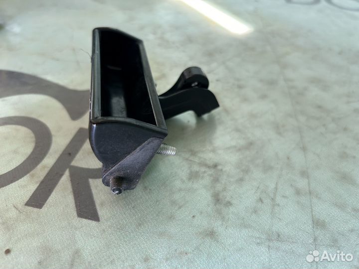 Ручка двери багажника honda fit 1 gd