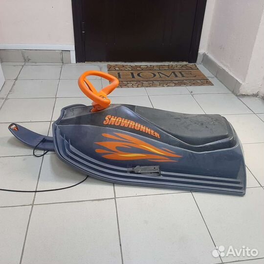 Детский снегокат с ручкой