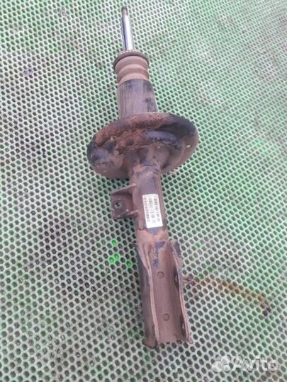 Амортизатор передний правый LADA Vesta 21179 2018