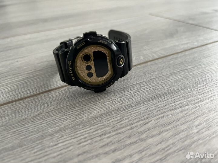 Часы casio baby G guess
