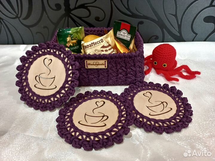 Вязаные корзинки ручной работы