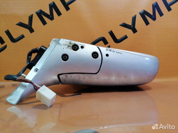 Зеркало правое Toyota Camry SV40 3S-FE