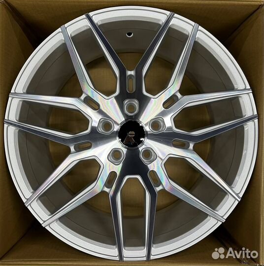 Диски на Toyota Camry Тойота Камри R19