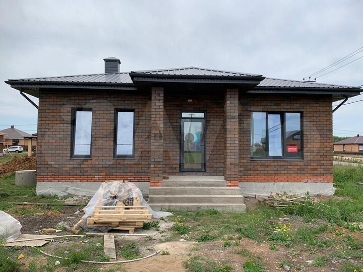 Дом 90 м² на участке 7,6 сот.