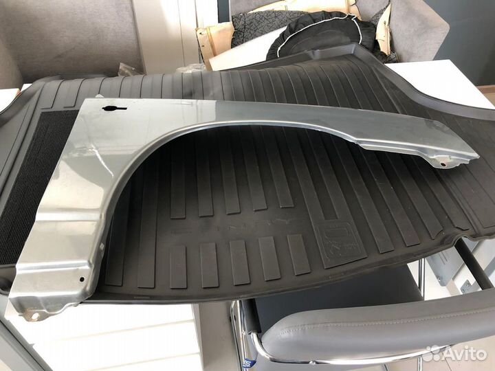 Крыло переднее правое ваз 2112