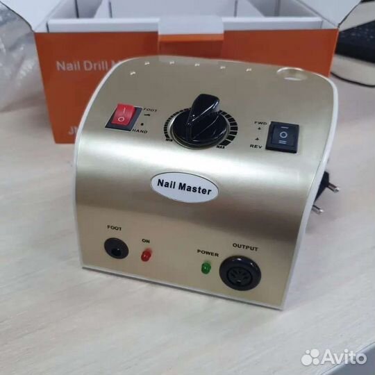 Аппарат для маникюра и педикюра
