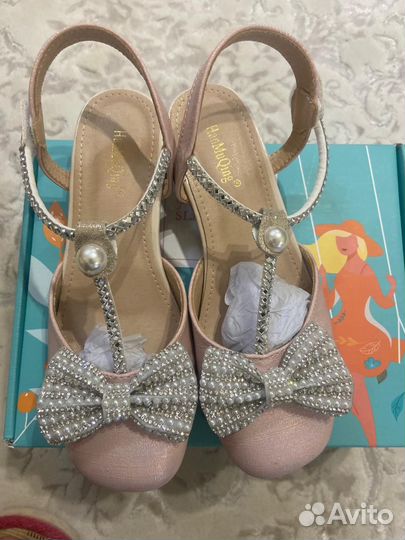 Босоножки для девочки