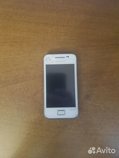 Телефон Samsung