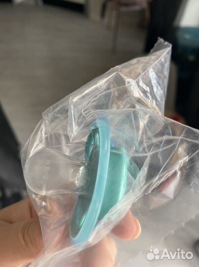 Пустышка avent ultra air 6 18 новая