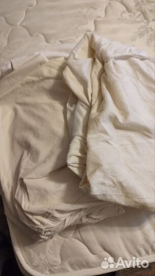 Наматрасник непромокаемый