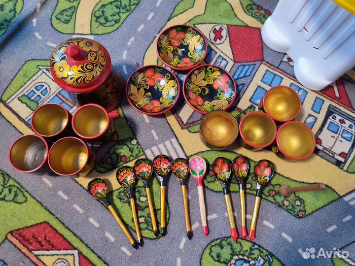 Набор посуды из дерева, посуда, ложки, тарелки