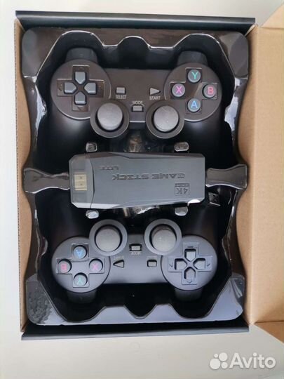 Игровая приставка game stick (новая)