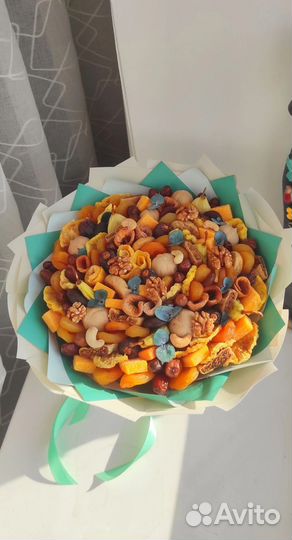 Букет из сухофруктов и орехов. Вкусный подарок