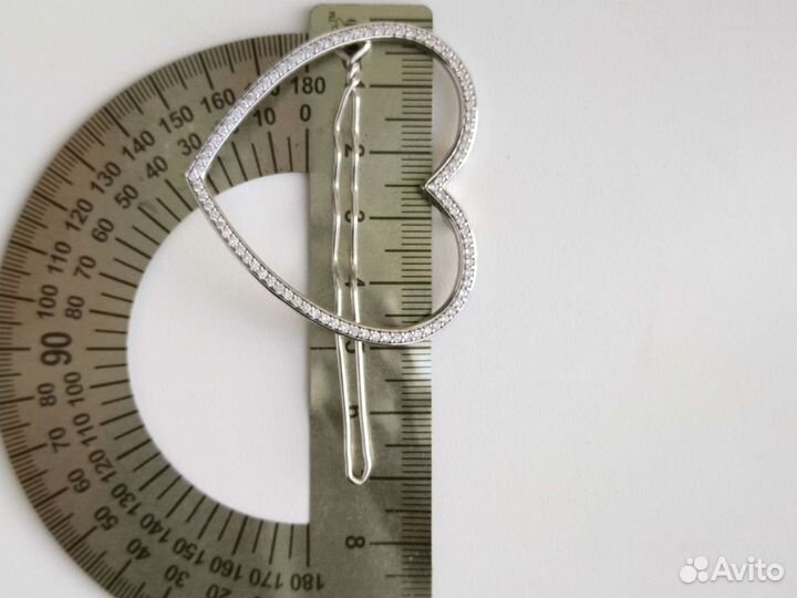 Заколка для волос