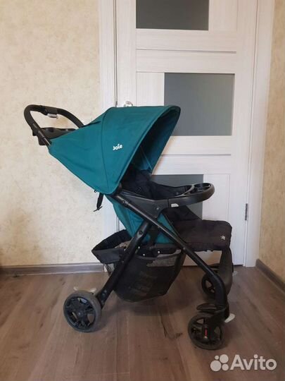 Прогулочная коляска joie