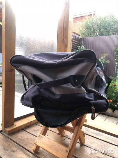 Хоккейная сумка на колесах