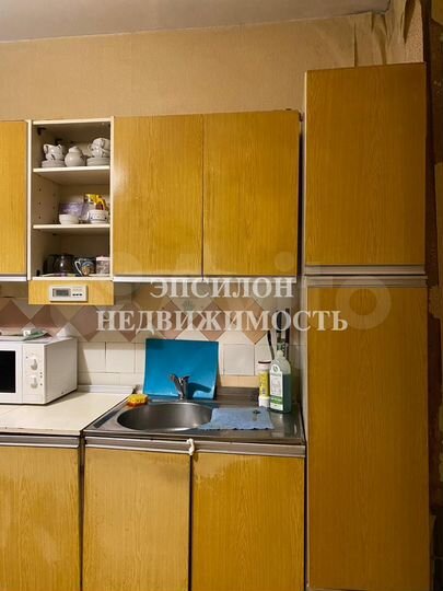 4-к. квартира, 72 м², 3/9 эт.