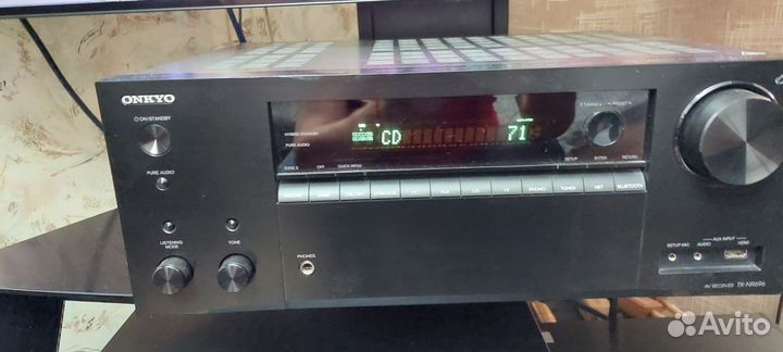 AV-ресивер Onkyo TX-NR 696
