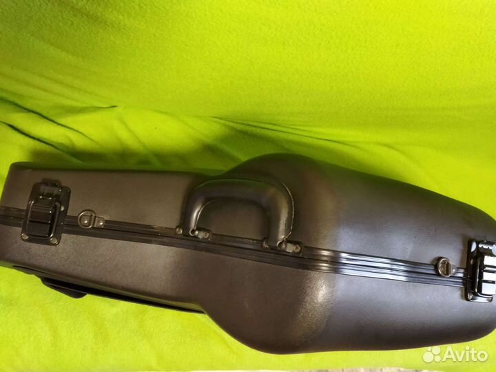 Кофр,футляр,чемодан,кейс для саксофона альтаКанада