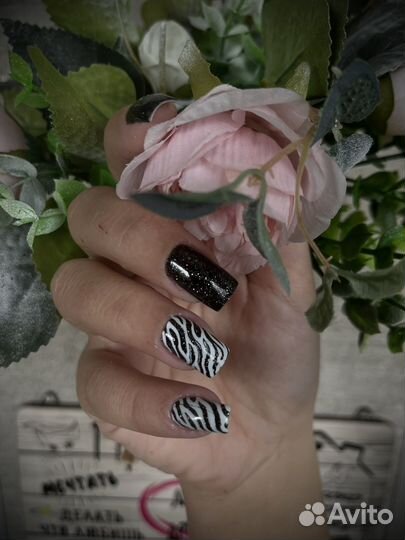 Нужны модели на наращивание ногтей гелем