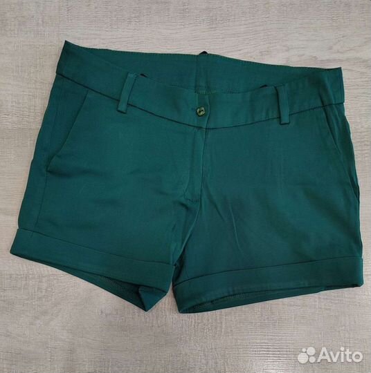Шорты женские