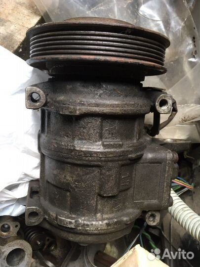 Компрессор кондиционера Dodge intrepid