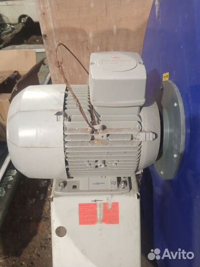 Электродвигатель