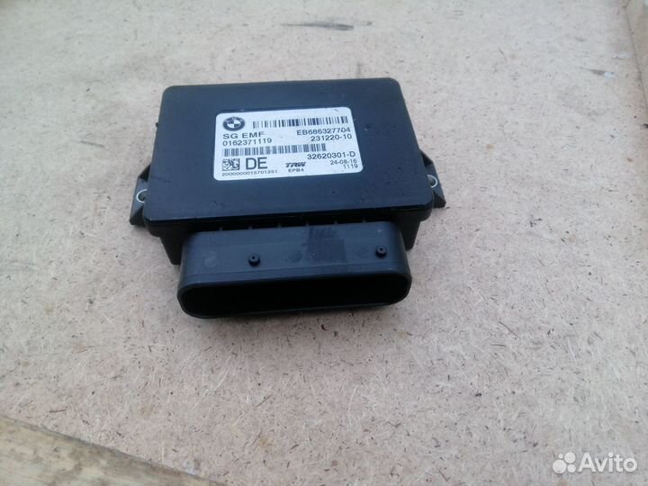 Блок управления ручником BMW X4 F26 X3 F25 F10