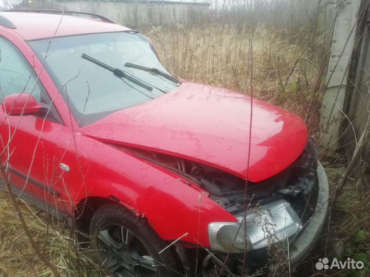 Запчасти б/у Volkswagen Passat (б5,B5) V 1.8 ADR