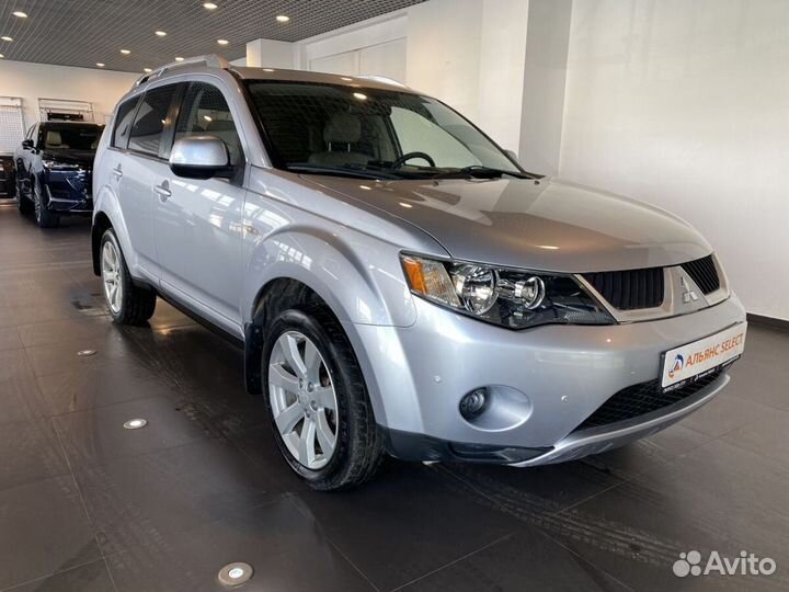 Mitsubishi Outlander 2.4 CVT, 2008, 258 427 км