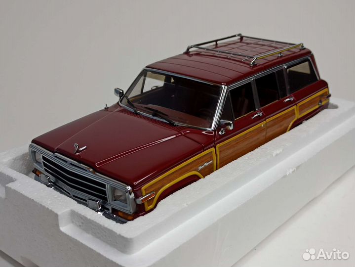 Jeep Grand Wagoneer 1:18 Autoart Раритет