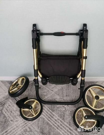 Коляска Adamex Reggio Special Edition 2 в 1