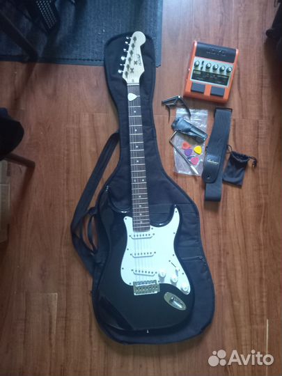 Гитара с комбоусилителем