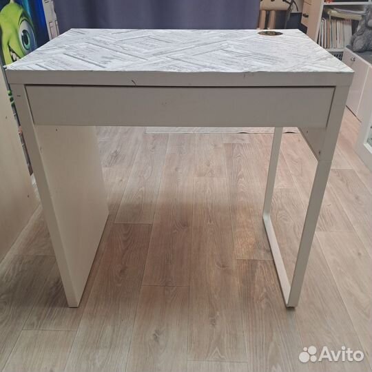 Письменный стол для школьника