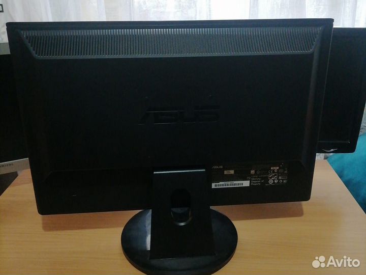 Монитор asus 22