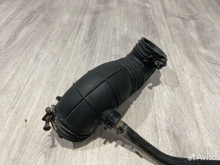 Патрубок воздушного фильтра Hyundai Solaris седан