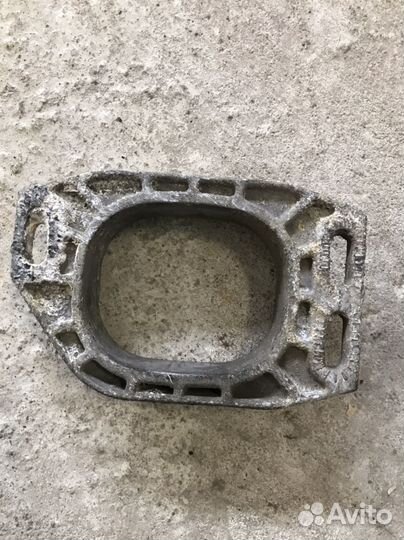 Кронштей подушки двигателя Audi A4 B6 (4349)