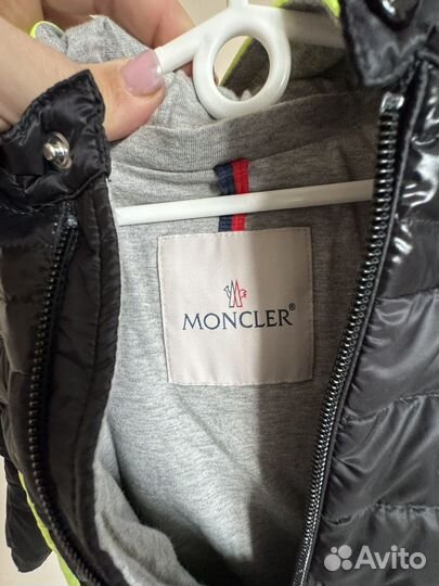 Moncler куртка оригинал