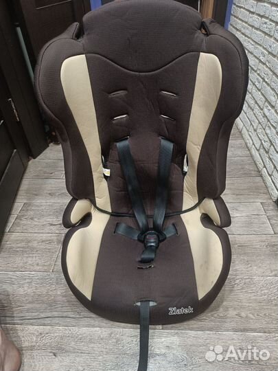 Детское автокресло