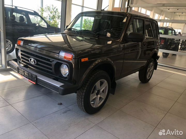 ВАЗ Niva Legend 1.7 МТ, 2023