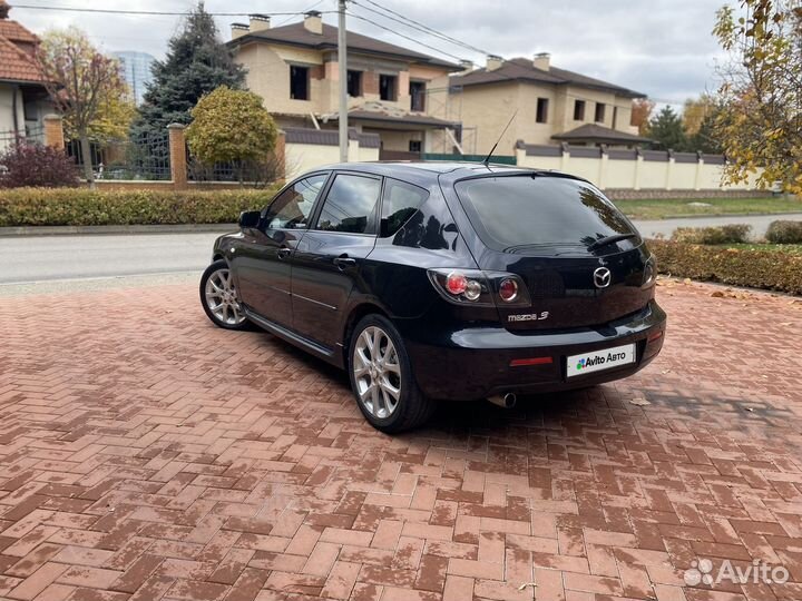 Mazda 3 2.0 МТ, 2006, 200 000 км