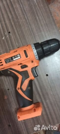 Аккумуляторная дрель