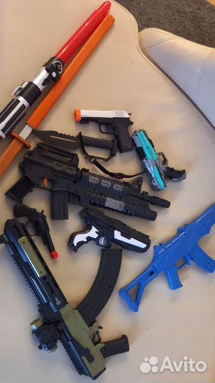 Игровые пистолеты