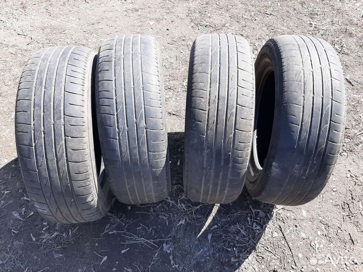 Bridgestone Dueler H/P 215/65 R16