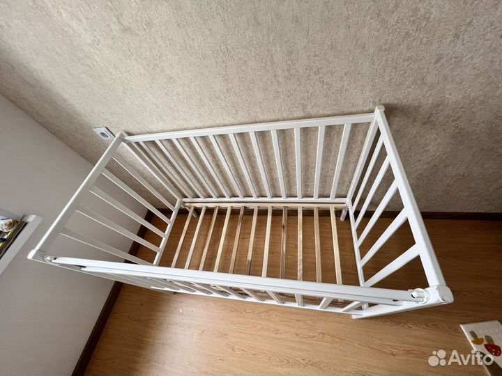 Детская кровать с матрасом