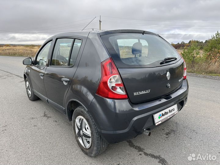 Renault Sandero 1.6 МТ, 2010, 210 000 км